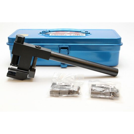 Cutting and rivetting tool