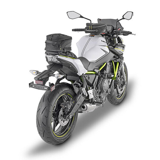 Givi - ea132 zadna kapsa 11l - EA132B_mounted-