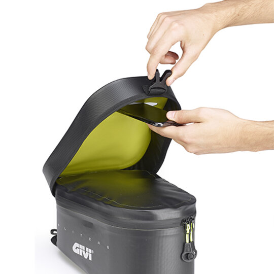 GIVI - GRT716 VODEODOLNY TANKVAK S POPRUHMI 6L