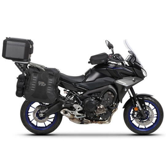 Kompletná sada sedlových brašní SHAD TERRA TR40 adventure a hliníkového vrchného kufra SHAD TERRA BLACK 48L vrátane montážnej sady SHAD YAMAHA MT-09 Tracer / Tracer 900