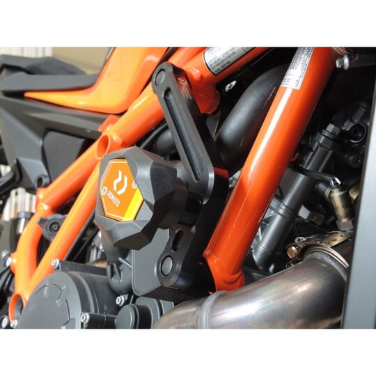 Rdmoto padacie slidery slk - ktm 1290/1390 superduke (r) / ktm13n - padaci-slidery-sl-ktm-1290-super-duke-r-1390-super-duke-r-ktm13n-sl (2)