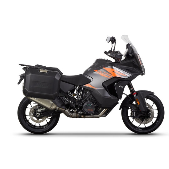 Kompletná sada bočných čiernych hliníkových kufrov SHAD TERRA BLACK , 36/47 l litrov, vrátane montážnej sady SHAD KTM Super Adventure 1290 (R, S)