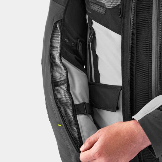 Shima bunda tracker / dark grey - Snímka obrazovky 2026-02-18 135021