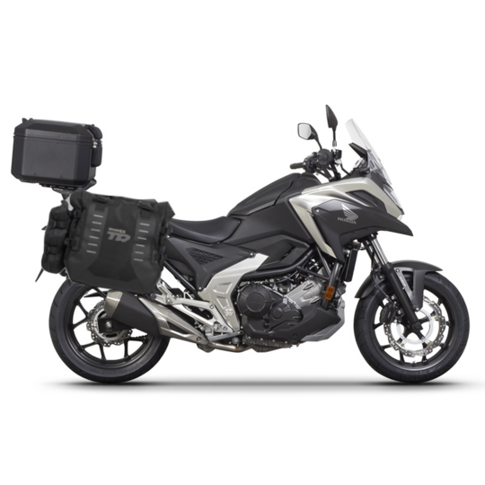Kompletná sada sedlových brašní SHAD TERRA TR40 adventure a hliníkového kufra SHAD TERRA BLACK 55L, vrátane montážnej sady SHAD HONDA NX 750 X 2021-