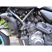 Rdmoto padacie protektory sd - yamaha mt-07 / xsr 700 / y33n - padaci-slidery-sd-yamaha-mt-07-xsr-700-y33n-sd (1)
