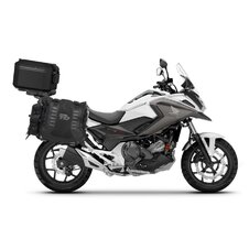 Kompletná sada bočných adventure vakov SHAD TERRA TR40 a hliníkového 55 L vrchného kufru ,vrátane montážnej sady SHAD HONDA NC750X