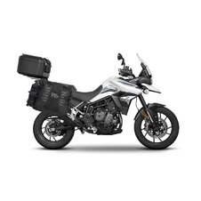 Kompletná sada bočných adventure vakov SHAD TERRA TR40 a hliníkového 55 L vrchného kufru ,vrátane montážnej sady SHAD TRIUMPH TIGER 900/GT/RALLY