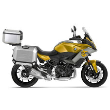 Kompletná sada hliníkových kufrov SHAD TERRA, 37 litrový vrchný kufor, 47/47 litrový bočné kufre, vrátane montážnej sady a platni SHAD BMW F 900 XR