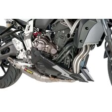 Spojler motora PUIG 7022C karbónový vzhľad vrátane samolepiek