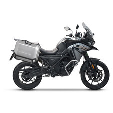 Kompletná sada bočných hliníkových kufrov SHAD TERRA,  47/47 litrový bočné kufre, vrátane montážnej sady SHAD Voge 650DS / 650DSX